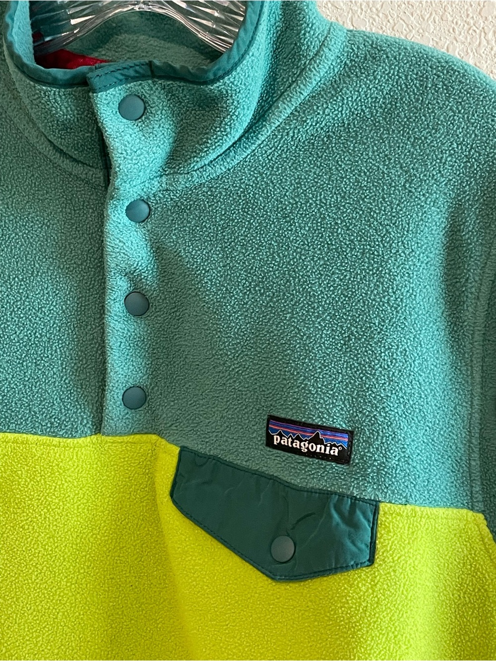 Patagonia Men’s Teal and Lime Two-Tone Snap Pullover - Picture 2 of 4